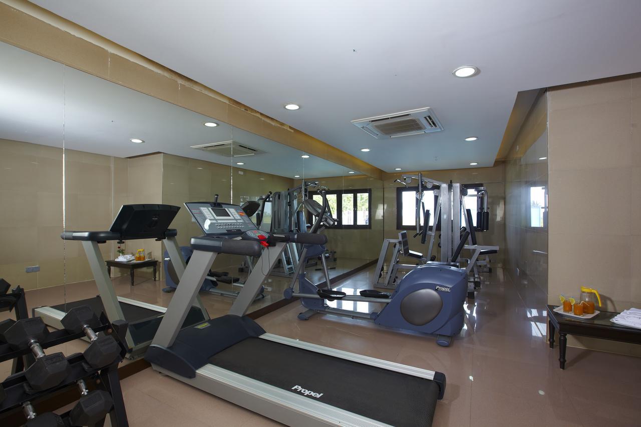 Rns Golf Resort & Nature Cure Centre Māvalli Exteriér fotografie